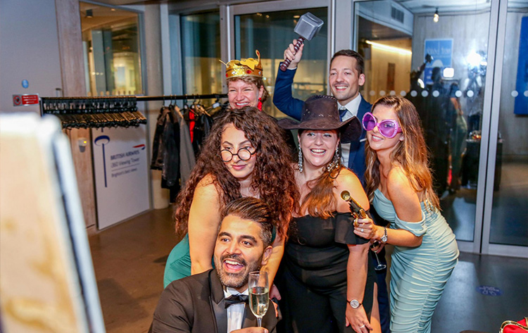 Best Magic Mirror Photo Booth Hire in London Surrey Kent Hampshire and Sussex Best Magic Mirror Photo Booth Hire in London Surrey Kent Hampshire and Sussex