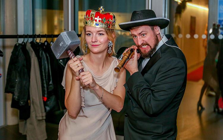 Best Magic Mirror Photo Booth Hire in London Surrey Kent Hampshire and Sussex Best Magic Mirror Photo Booth Hire in London Surrey Kent Hampshire and Sussex