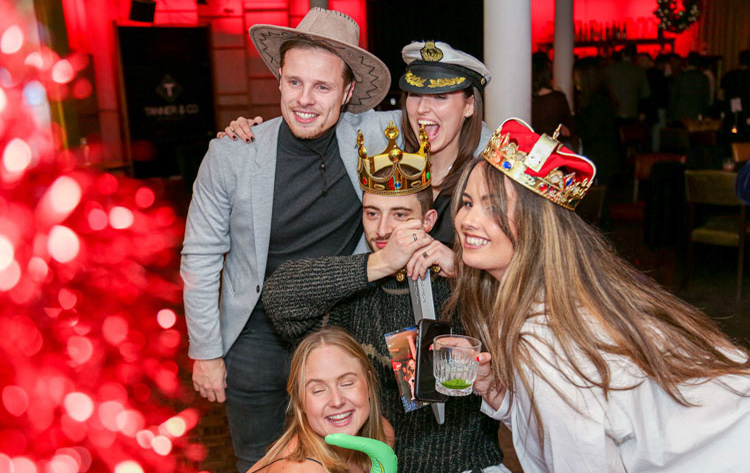 Best Magic Mirror Photo Booth Hire in London Surrey Kent Hampshire and Sussex Best Magic Mirror Photo Booth Hire in London Surrey Kent Hampshire and Sussex