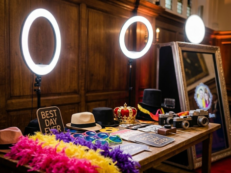 Magic-Mirror-Photobooth-Hire-The-Ultimate-Entertainment-for-London-Corporate-Events